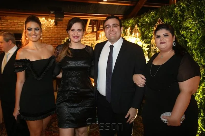Ana Sol, Cindy Wirtzbiki, Paulo Angelim e Bruna Mota