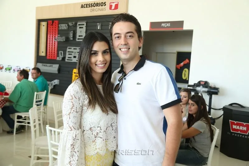 Camila e Victor Moreira
