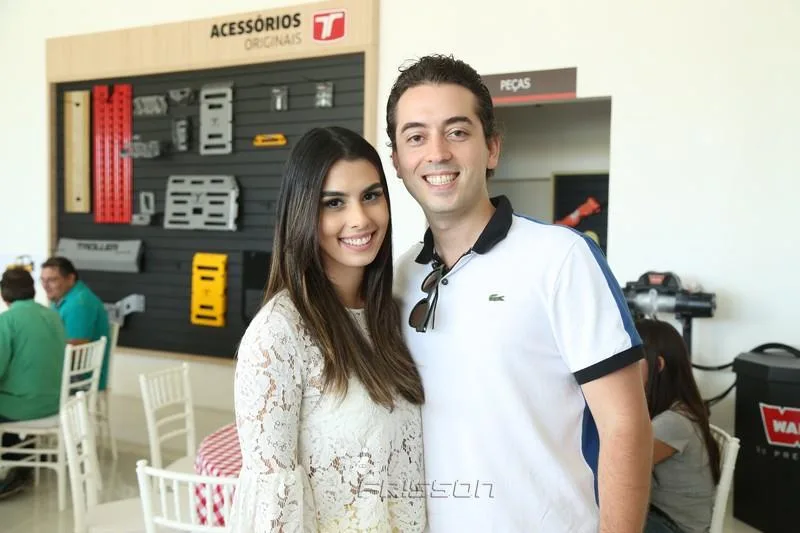 Camila e Victor Moreira