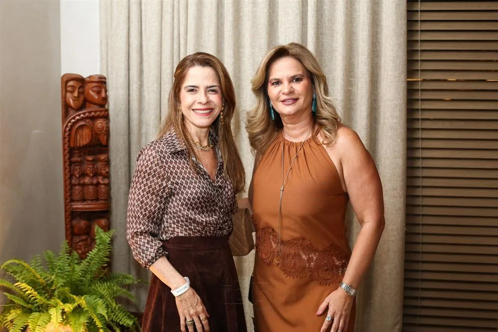 Carla Nogueira e Germana Wanderley