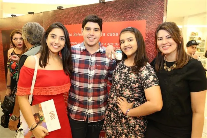 Alissa Alencar, Claudio Holanda, Luisa Alencar e Lianna Castelo