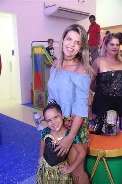Amalia e Ana Carolina Ribeiro