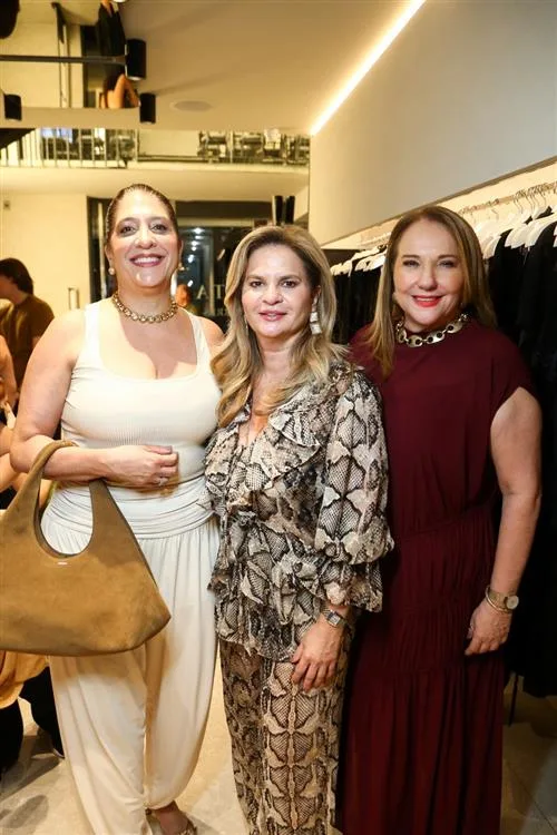 Elisa Oliveira, Germana Wanderley e Luiziane Cavalcante