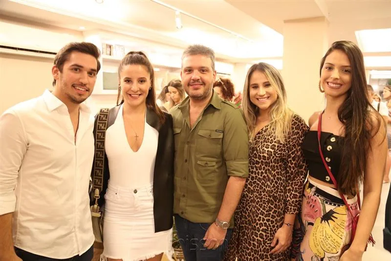 Bruno Parente, Rafaella, Renato Thomaz, Roberta Fernandes e Jessica Linhares