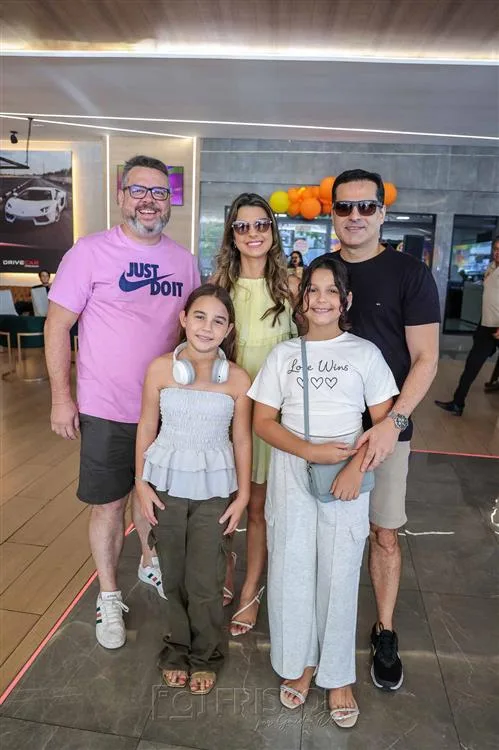 Flavio Azevedo, Barbara, Debora, Melissa Ponte e Wilner Matos