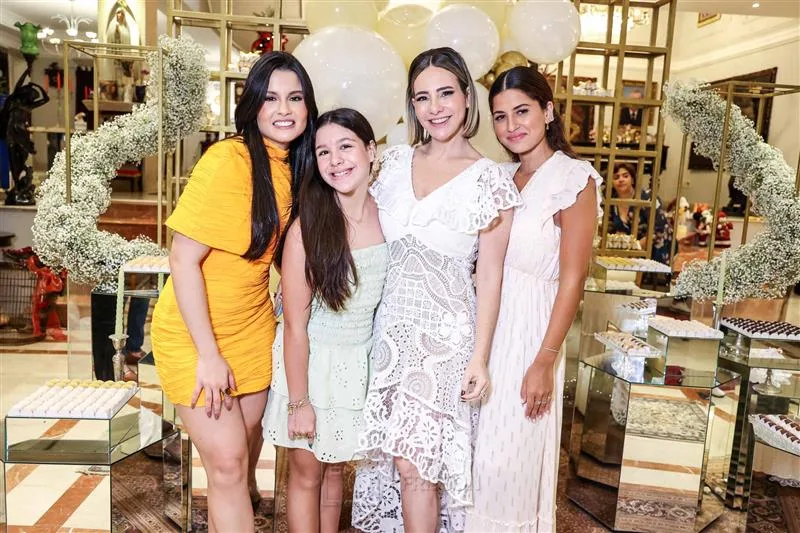 Ana Clara Tavares, Maria Eduarda Silva, Gaida Dias e Maria Clara Accyole