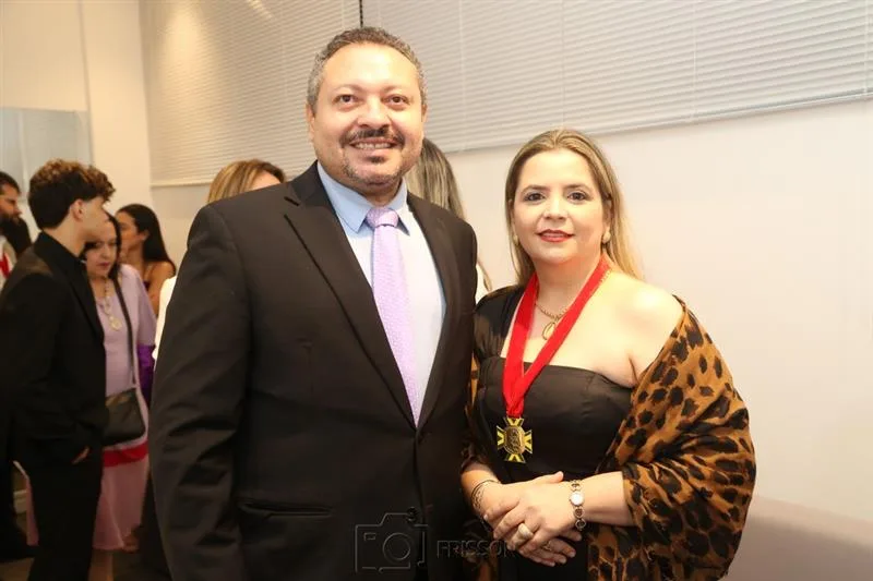 Beron Rocha e Andrine Nunes