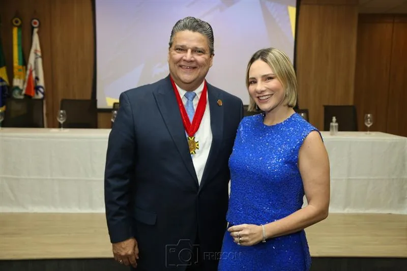 Colombo Cialdini e Gaída Dias
