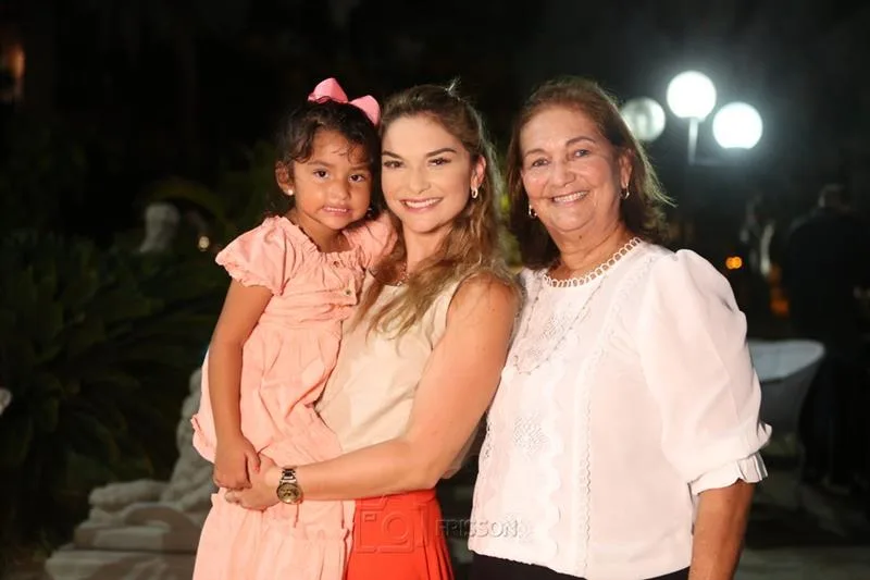 Confraternização Natalina Familia Dias