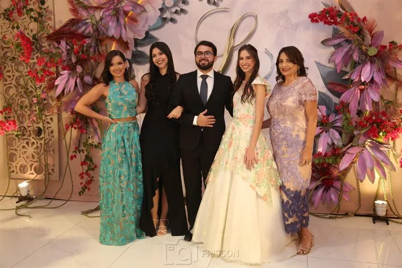16 Anos de Larissa Lafuente