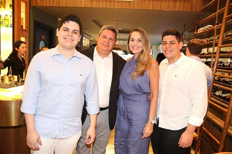 Bob Filho, Bob, Rivana e Pedro Santos