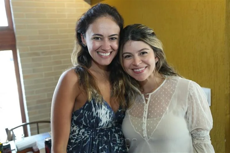 Bia Bezerra e Bruna Nogueira
