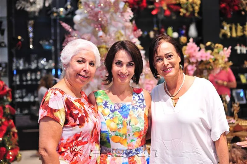 Alódia Guimarães, Claudia Matarazzo e Kassi Saldanha