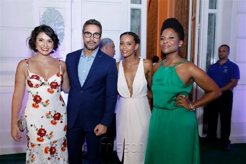 Aline Fanju, Fernando Torquatto, Tais Araujo e Jesuton