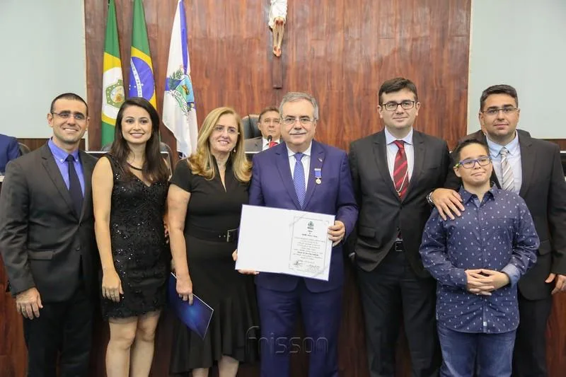Assis Cavalcante com a Família