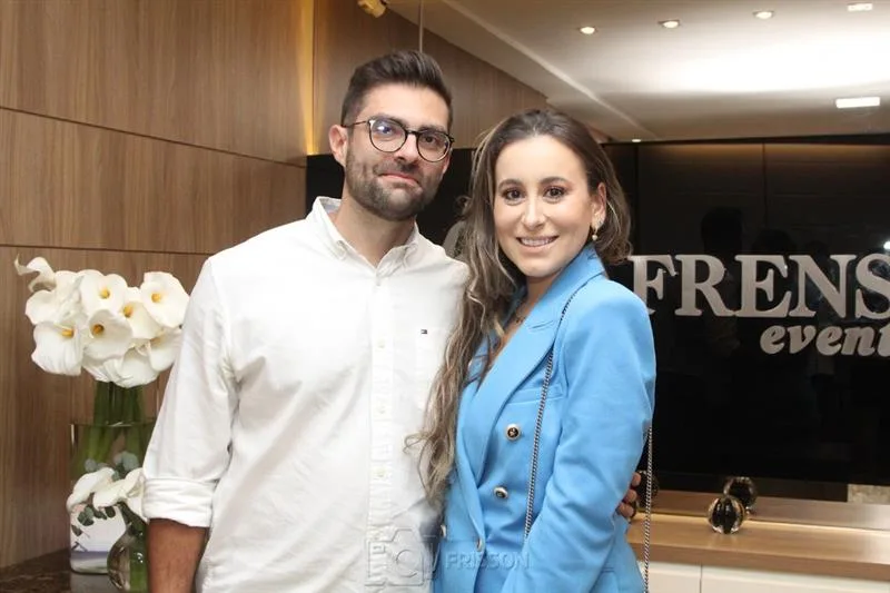 Fabricio Oliveira e Isabela Mindelo