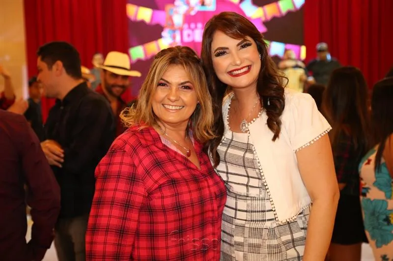 Eveline Veloso e Ana Clara