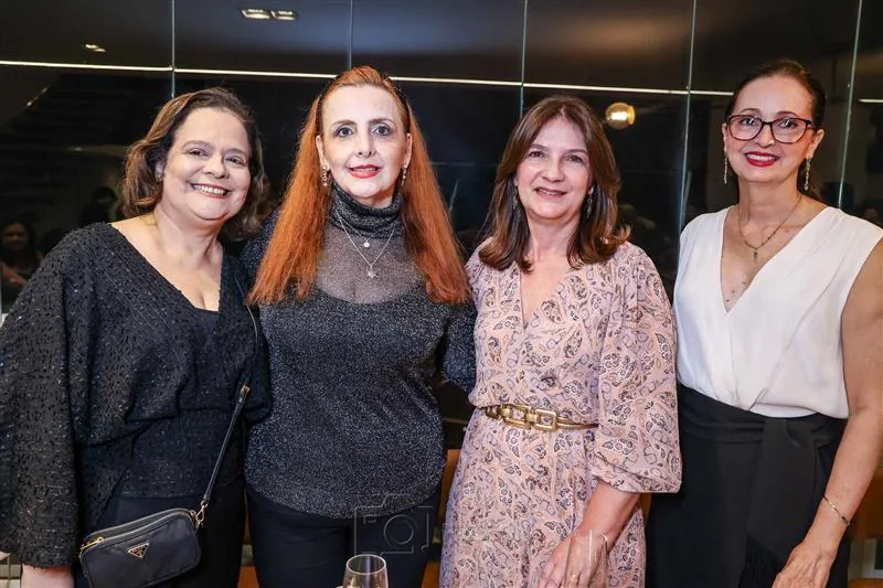 Amélia Brandão, Jaqueline Philomeno, Lavinia Dubanhavitz e Marília Câmara