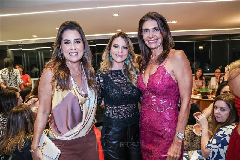 Ana Vládia Salles, Michelle Aragão e Rebecca Albuquerque