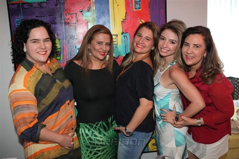 Camile Rôla, Montiele Arruda, Karina Bezerra, Daniele Peixoto e Jória Araripe