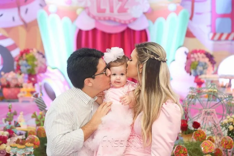 1 Ano de Liz Aguiar
