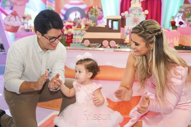 1 Ano de Liz Aguiar