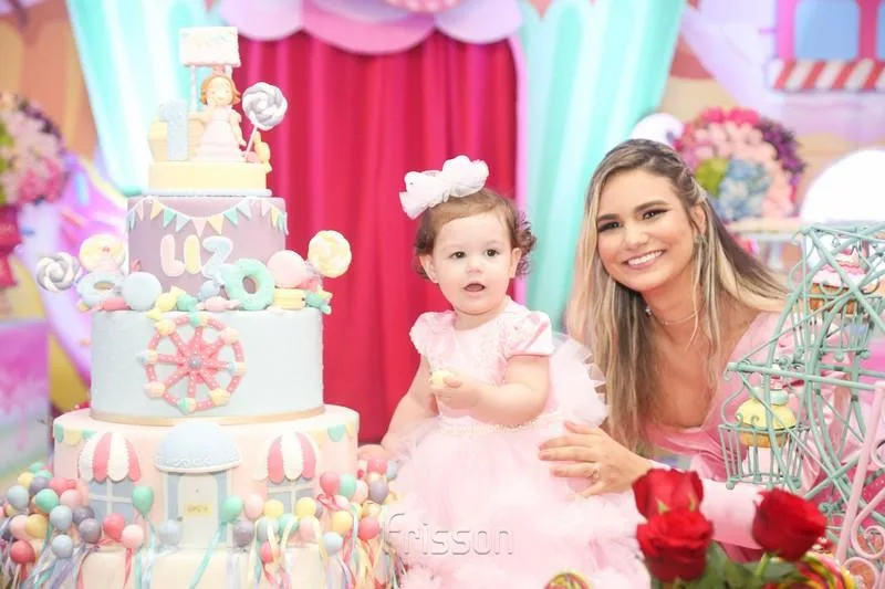 1 Ano de Liz Aguiar