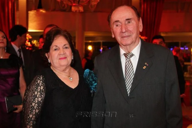 Albanisa e Janus Fuzesi