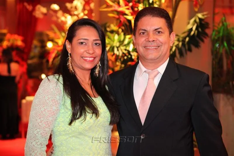 Aline e Eli Barreiros