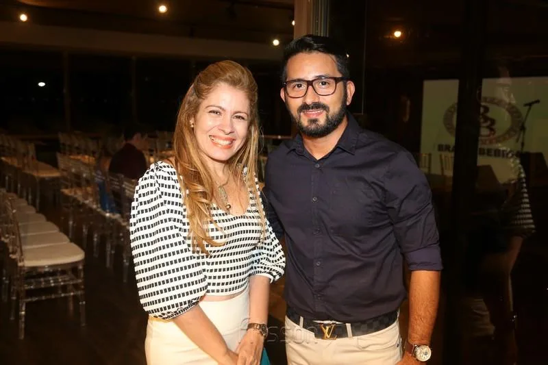 Daniele Cavalcante e Júlio Alves
