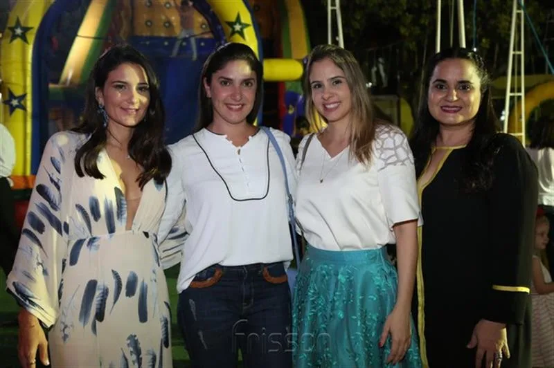 Aline Pinho, Sidia Holanda, Ingrid Gurgel e Janille Brasileiro