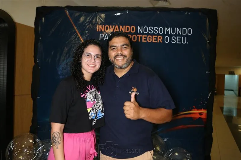 Camilla Marcolino e Gustavo Brito