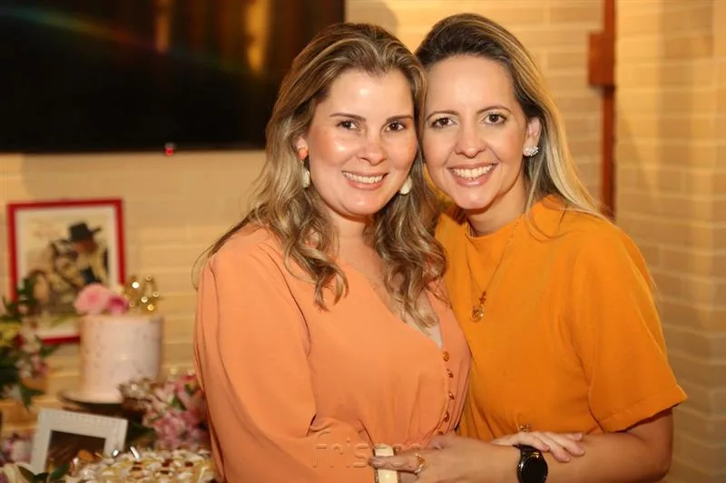 Adriana Loureiro e Aline Amorim