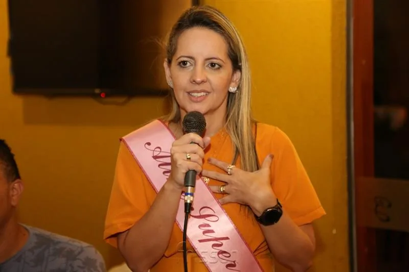 Aline Amorim