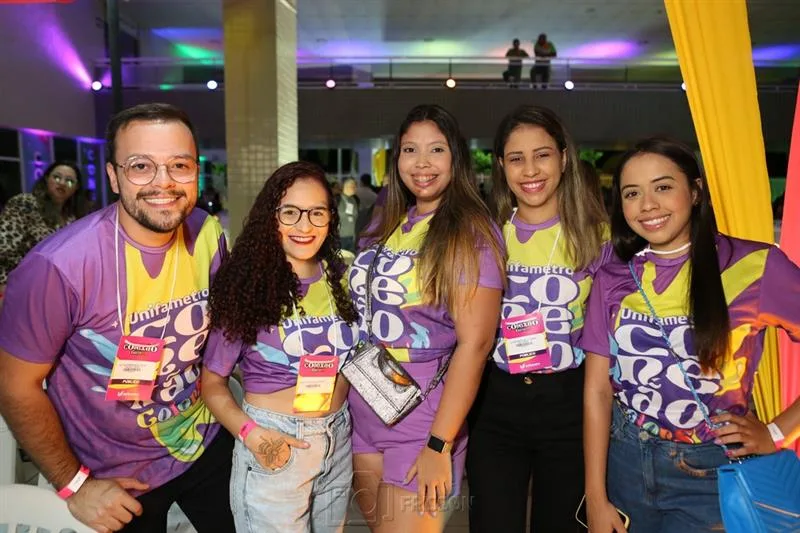 Ailton Silva, Luzia Vitoria, Vanessa Sousa, Laura Paiva e Yara Rodrigues