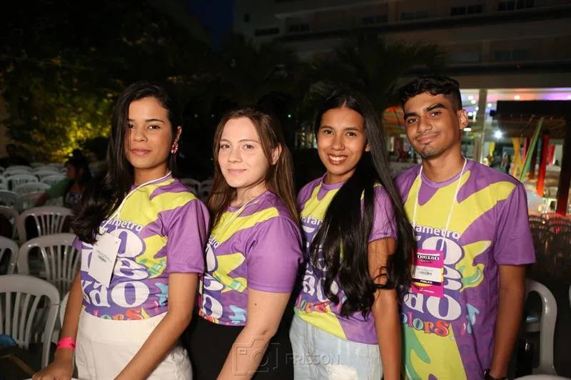 Camilla, Lais Ivo, Carol Oliveira e Davi Almeida