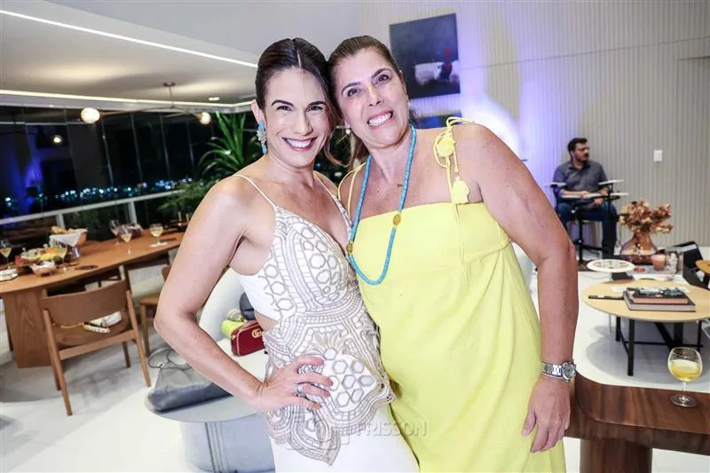 Ana Virginia Martins e Nara Accioly