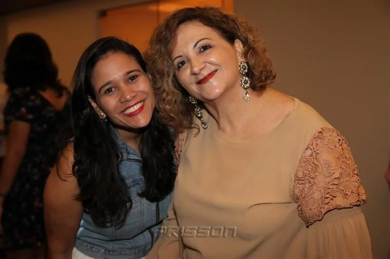 Aline Loureiro e Helena Prezoto