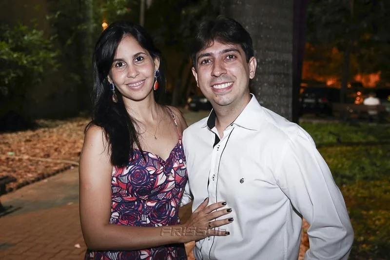 Alice Bonfim e Felipe Adjafre