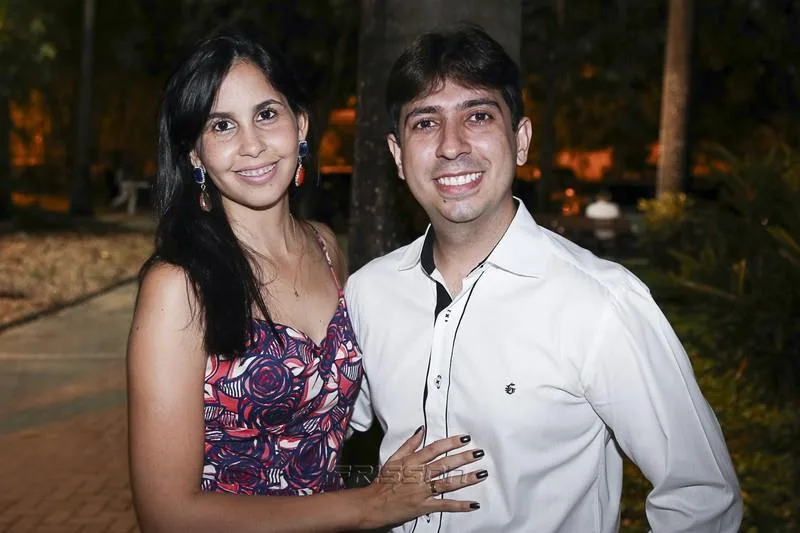 Alice Bonfim e Felipe Adjafre