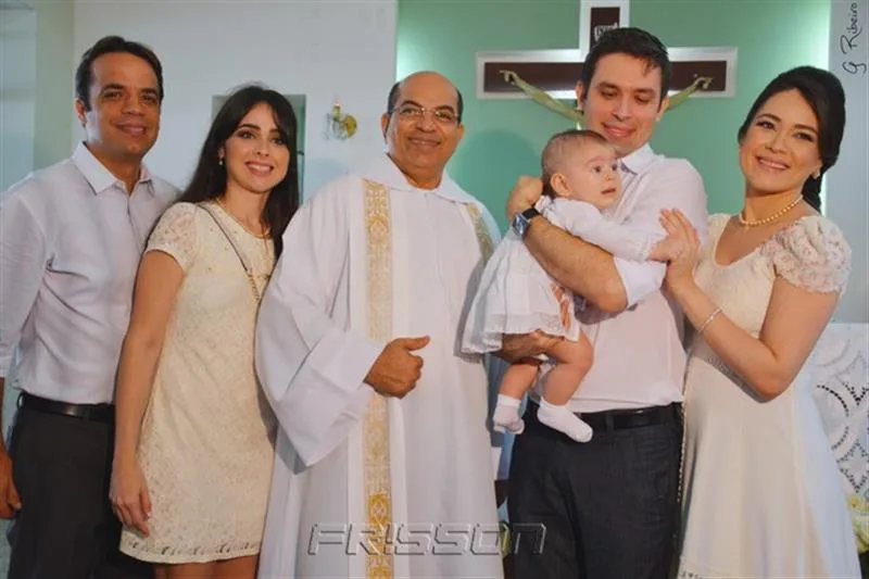 Fernando Bezerra e Renata, padre, Roberta, Pedro e Bruno Neves