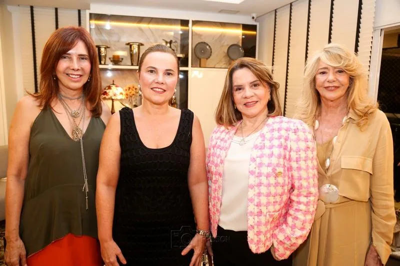 Aniversário de Gyna Machado