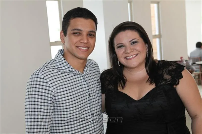 Esdras e Debora Santos