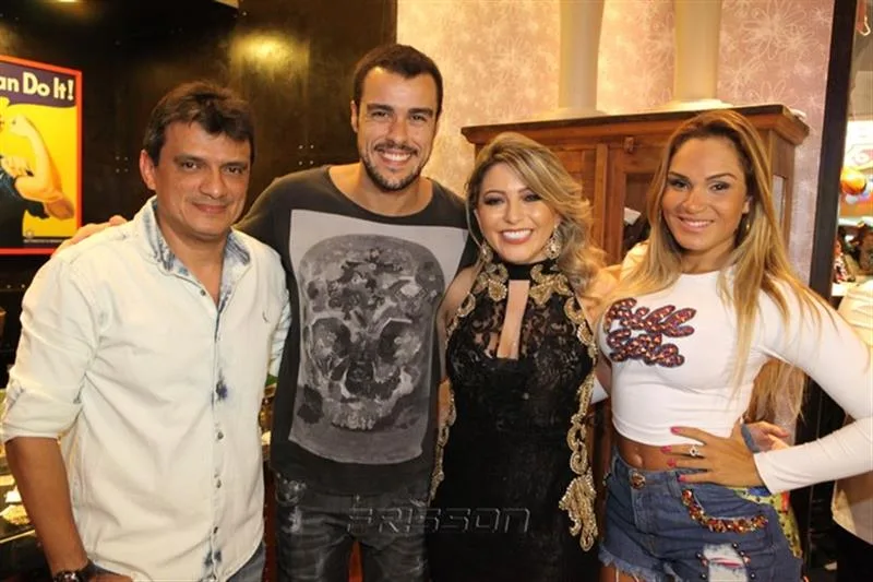 Adriano Mota, Joaquim Lopes, Tatiane Rabelo e Bianca Salgueiro