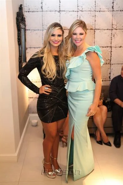 Aline Aguiar e Patricia Dias