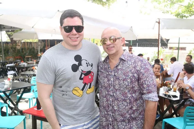 Ademar Filho e Mannu Gomes