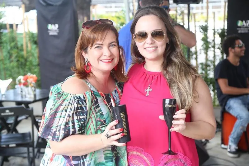 Briane Castro e Justine Ramalho