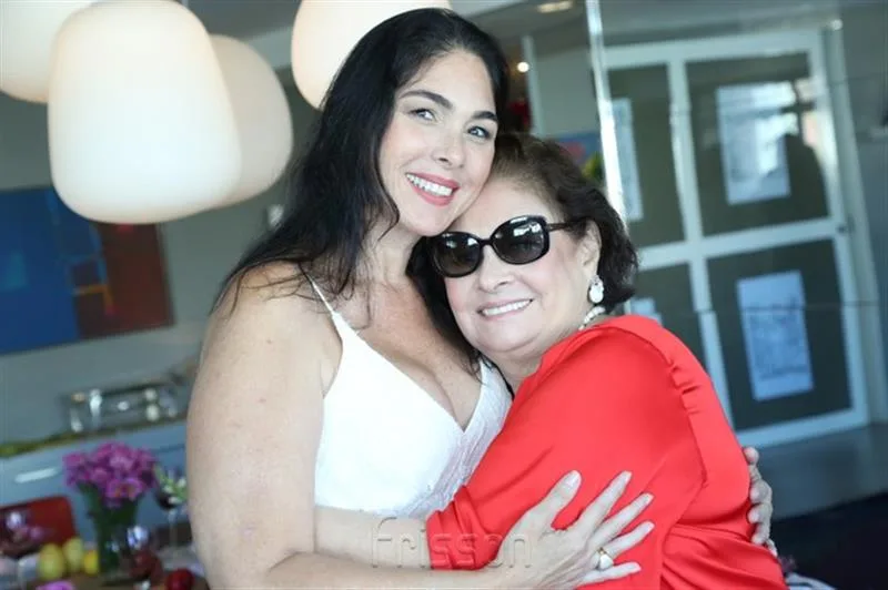 Izabela Fiuza e Aurideia Gualberto