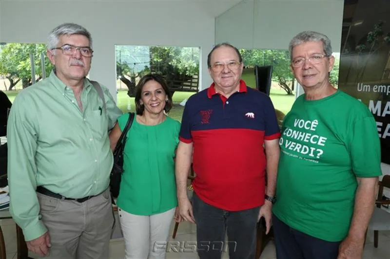 Helio Rufino, Sara Leão, Antonio Oliveira e Cesar Rego