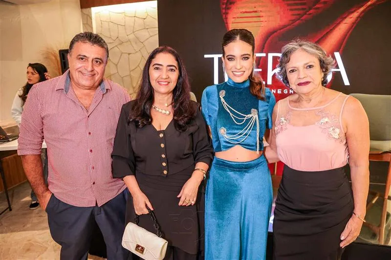 Ailson Santos, Neth Leal, Theresa Montenegro e Liduina de Paula